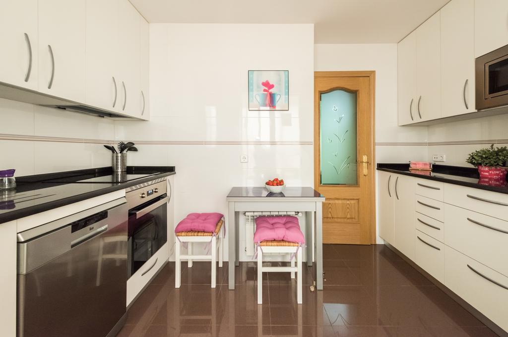 Apartamentos Madrid Xxxiii - Alojamiento De Temporada Екстер'єр фото